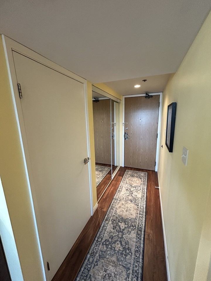 311 6th Ave N - Photo 4 of 35