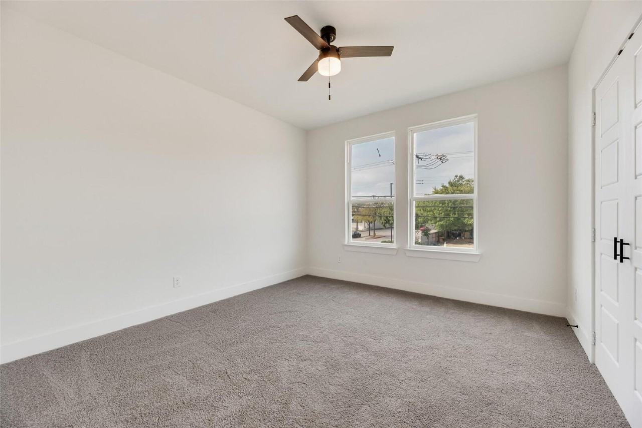 2330 Fairfax Dr - Photo 2 of 23