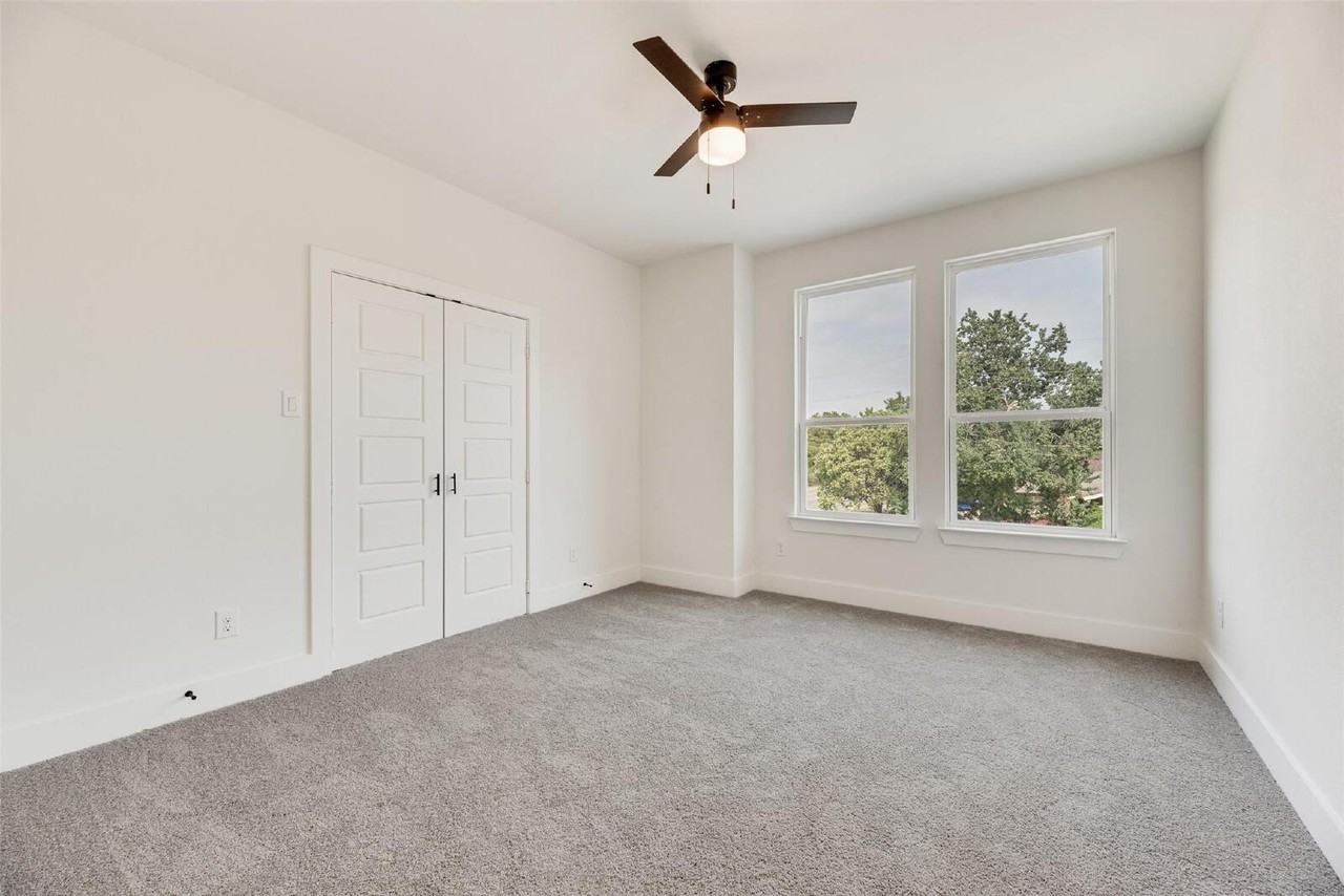 2330 Fairfax Dr - Photo 4 of 23