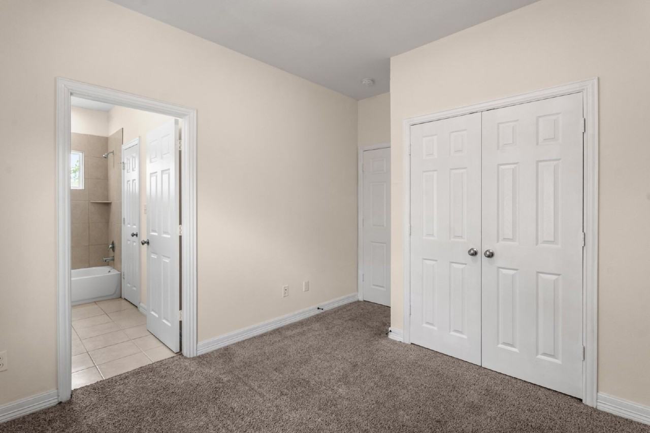 2407 Ferguson Way - Photo 7 of 34