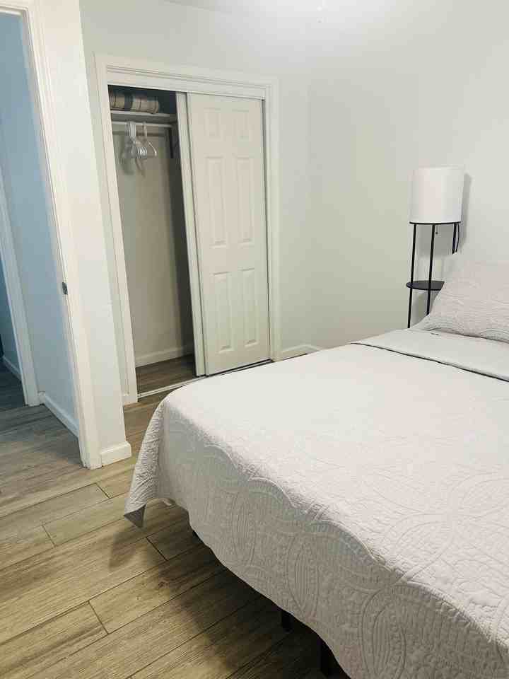 1206 N Main St #REAR - Photo 2 of 21