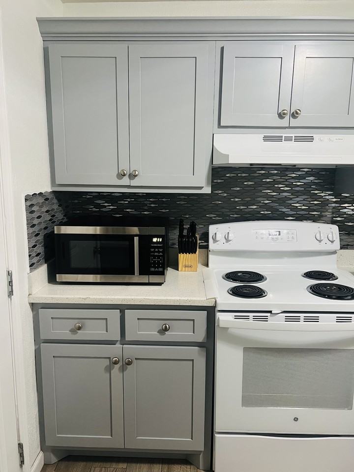 1206 N Main St #REAR - Photo 5 of 21