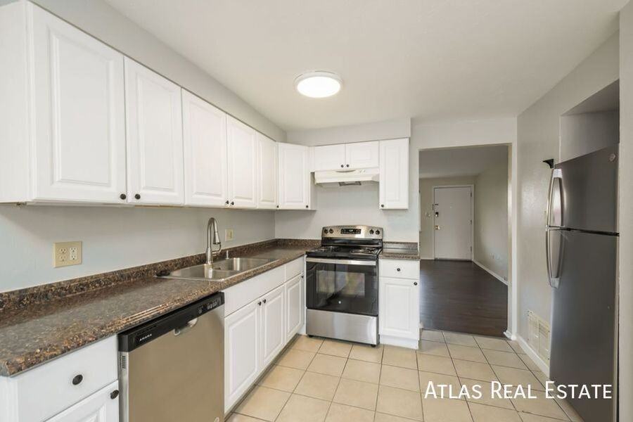 6484 W 13th Avenue - Photo 2 of 18