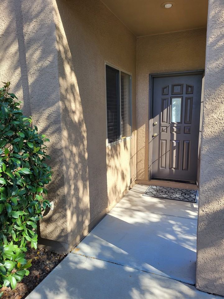 995 Piedmont Ct #NA - Photo 4 of 27