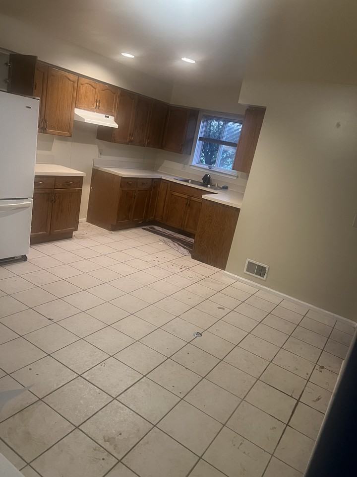 44210 Delco Blvd #NA - Photo 7 of 10