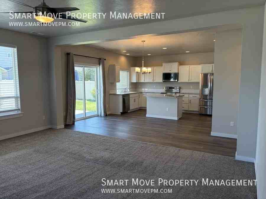 6160 N Seawind Pl - Photo 5 of 33