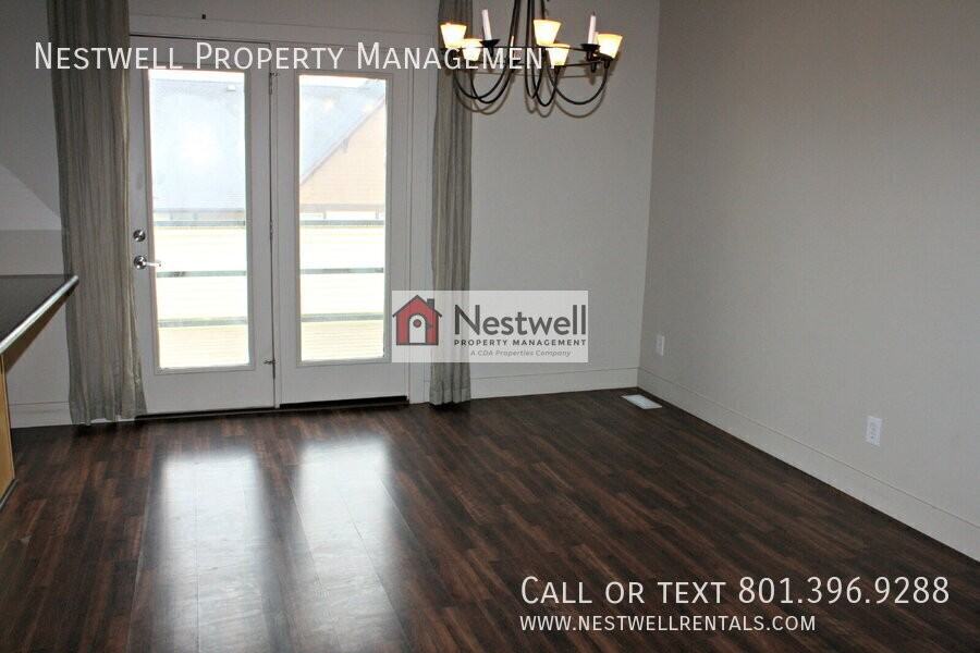 4631 W Daybreak Rim Way - Photo 5 of 32