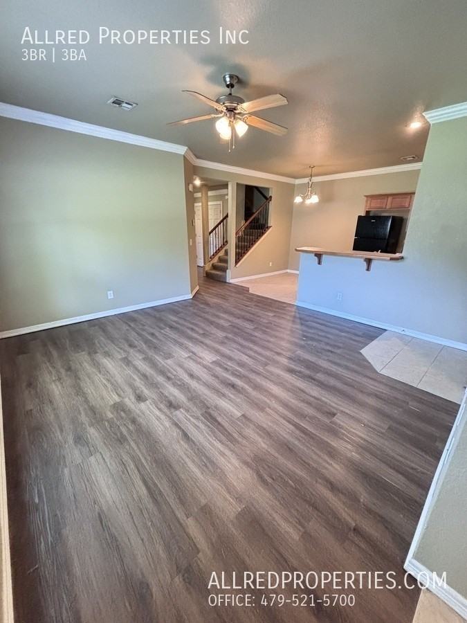 114 S Ray Ave - Photo 4 of 14