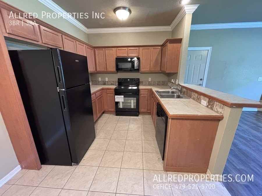 114 S Ray Ave - Photo 6 of 14