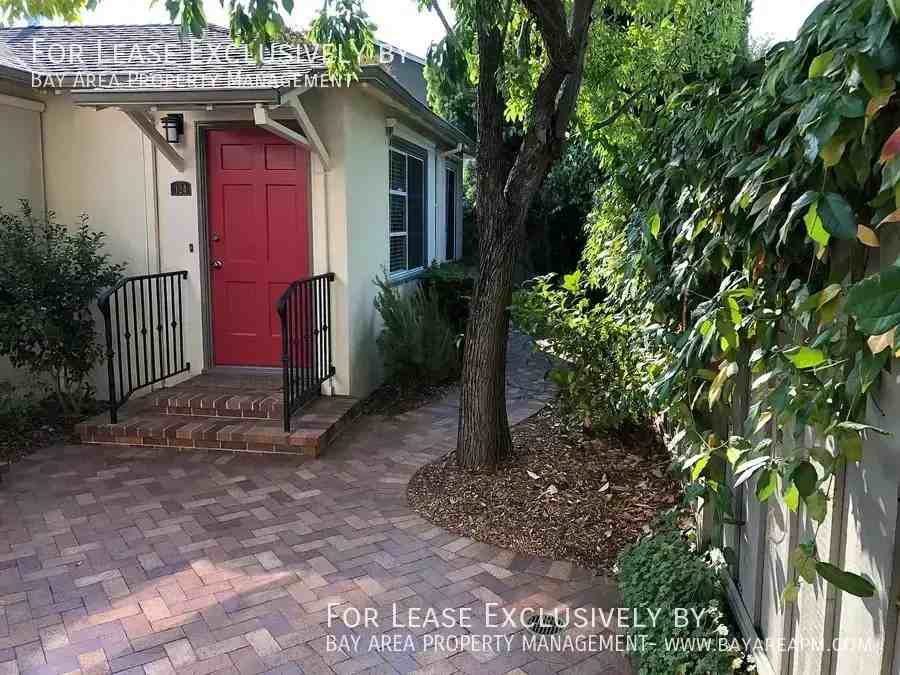 124 Colorado Ave - Photo 2 of 10