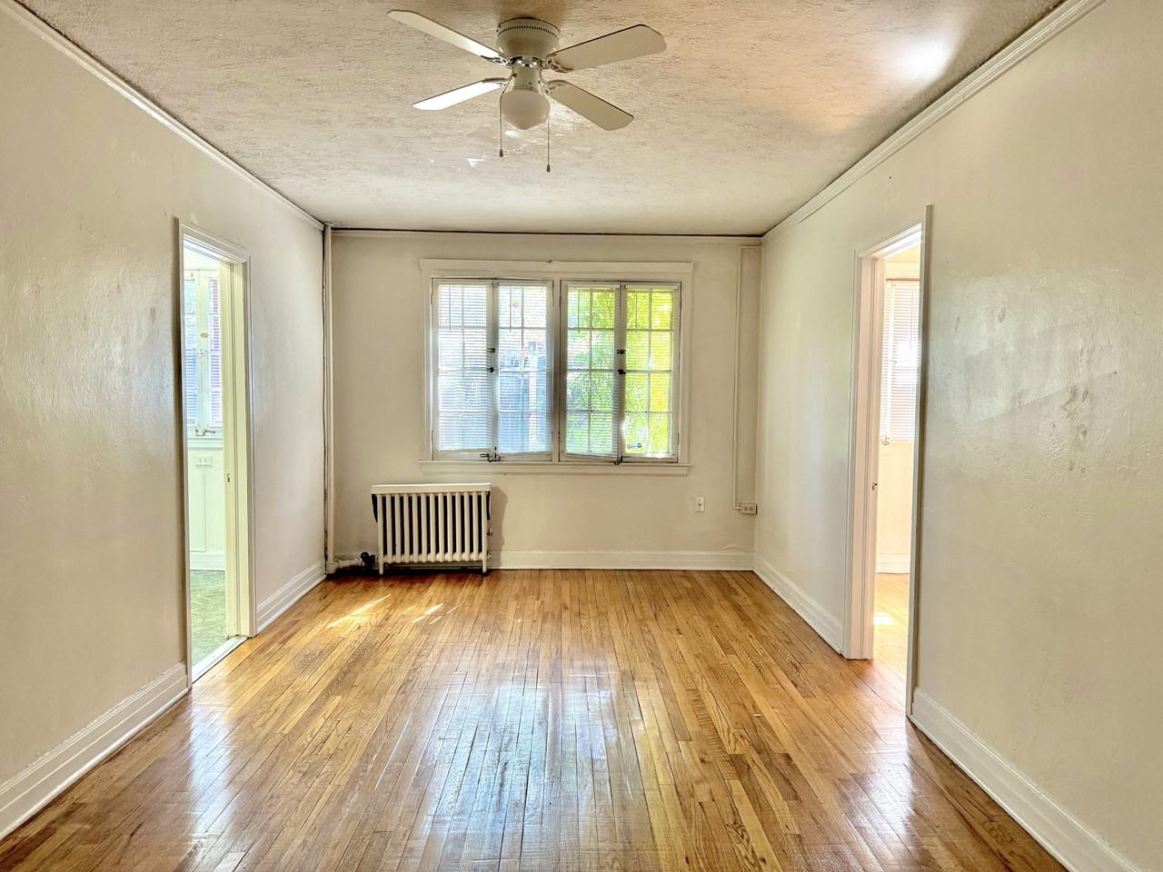 1320 York St #6 - Photo 3 of 14