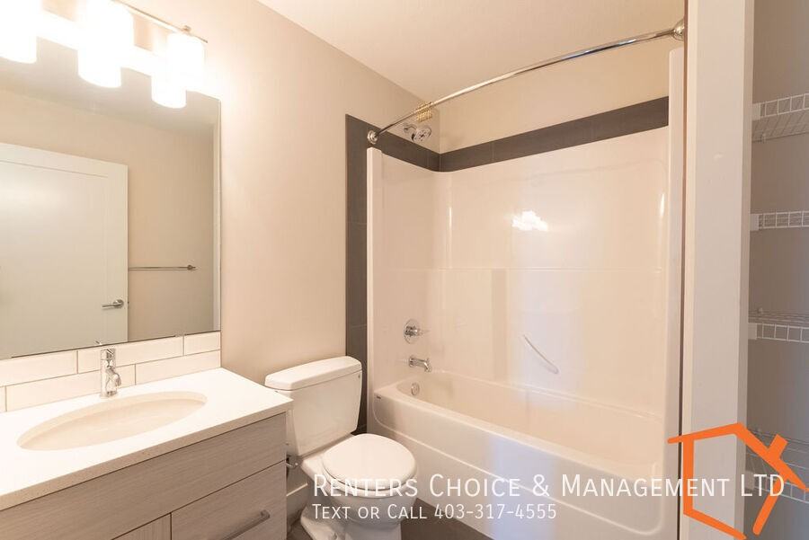 67A Kensington Rd W - Photo 2 of 11