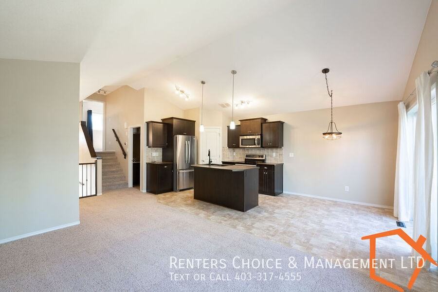 631 Silkstone Pt W - Photo 2 of 15