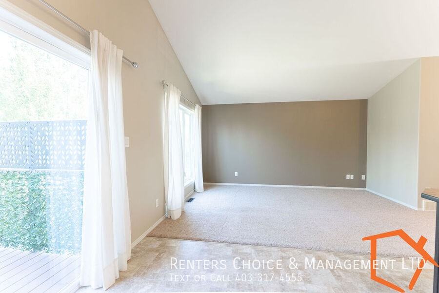 631 Silkstone Pt W - Photo 5 of 15