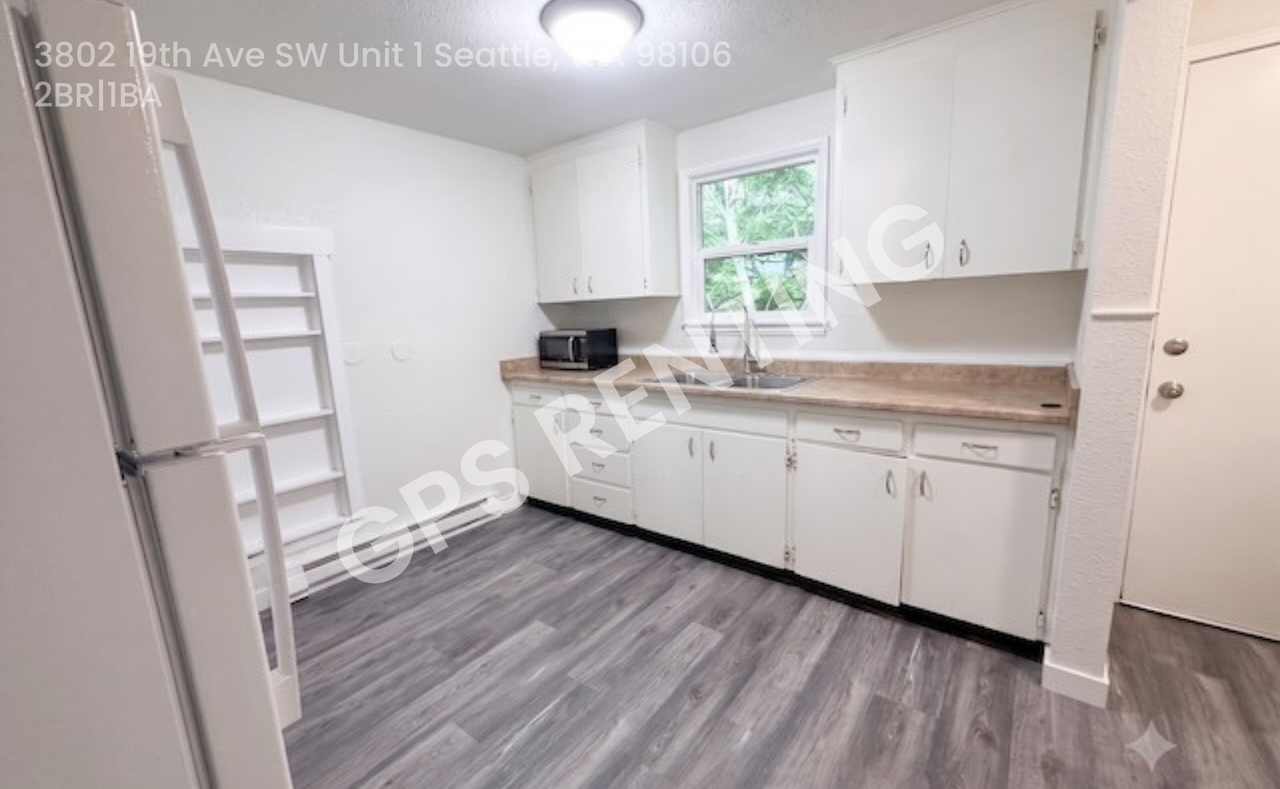 3802 19th Ave SW - 3802 19th Ave SW #1 - Photo 6 of 7