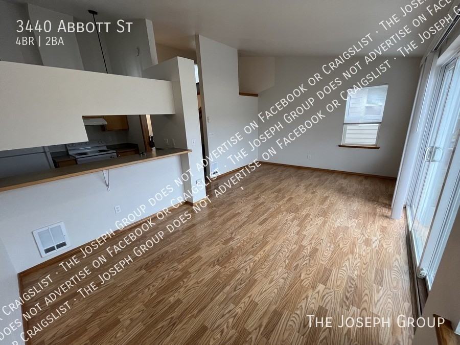 3440 Abbott St - Photo 6 of 20