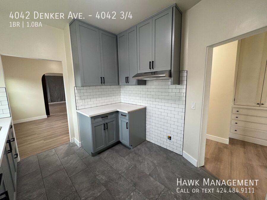 4042 Denker Ave #4042-3-4 - Photo 6 of 16