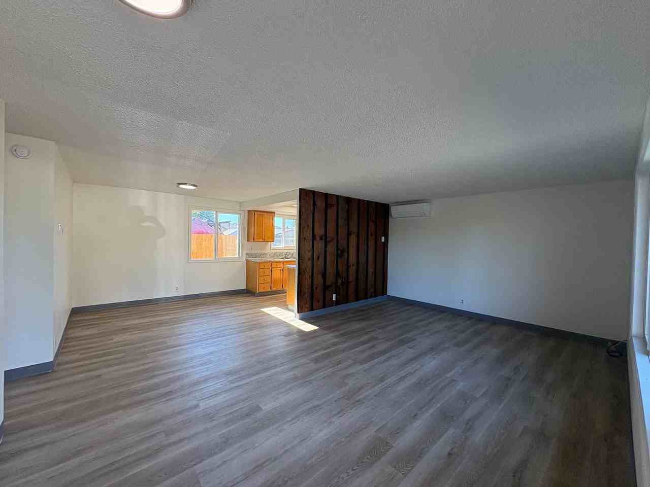 2191 N Danebo Ave - Photo 2 of 15