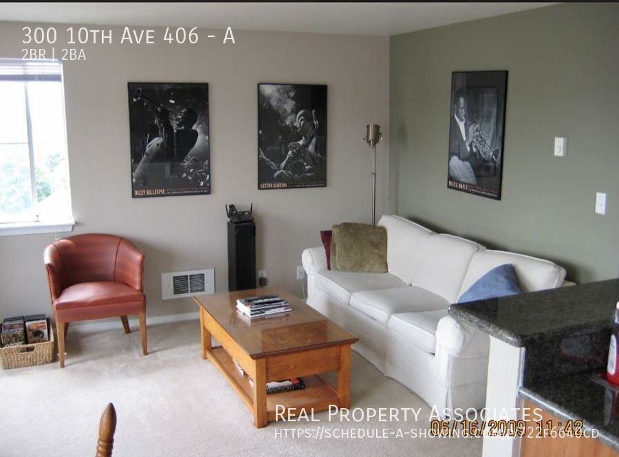 300 10th Ave #A - Photo 2 of 10