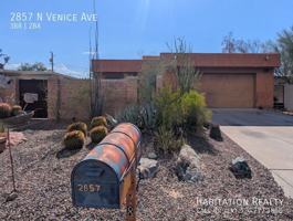 featured image of 2857 N Venice Ave