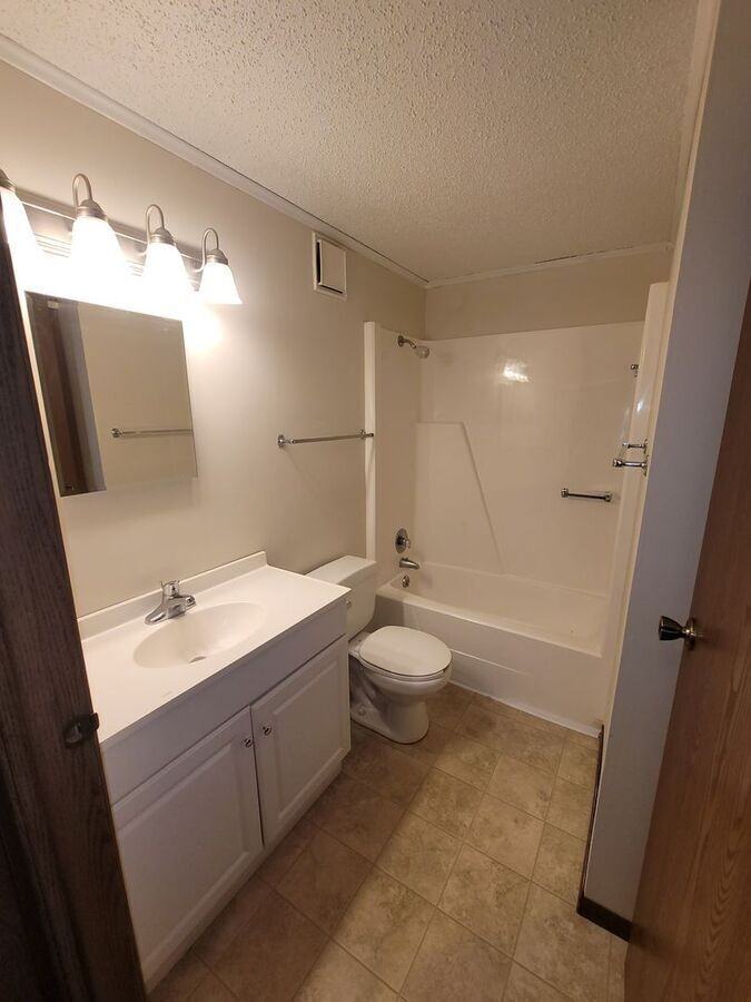 445 Cedargate Ct #445 - Photo 4 of 6