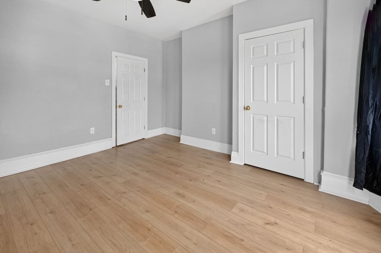 864 E Chelten Ave - Photo 6 of 27
