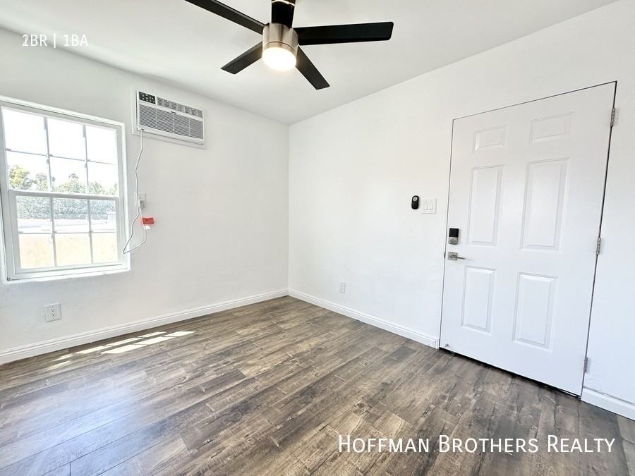 3017 London St #3-4 - Photo 5 of 13