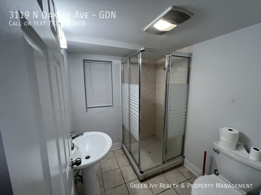 3119 N Oakley Ave #GDN - Photo 6 of 10