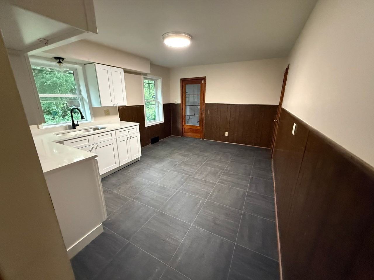 485 Dayton St - Photo 3 of 14