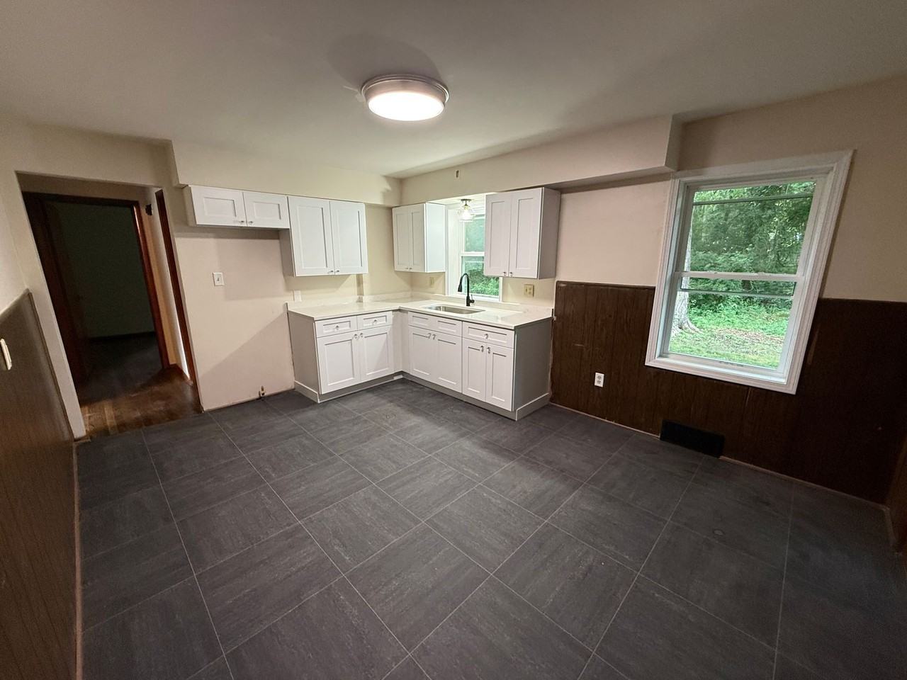485 Dayton St - Photo 5 of 14