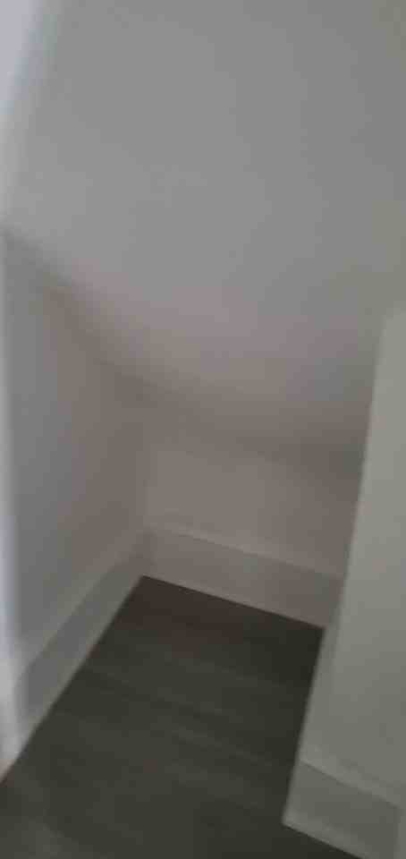 1641 N Robinson St - Photo 4 of 15
