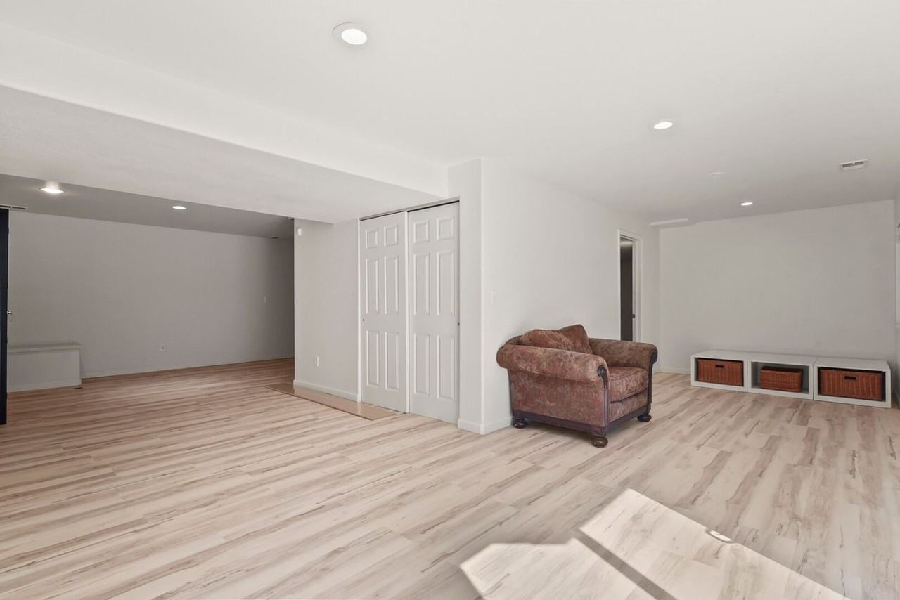2750 Brush Ct - Photo 4 of 26