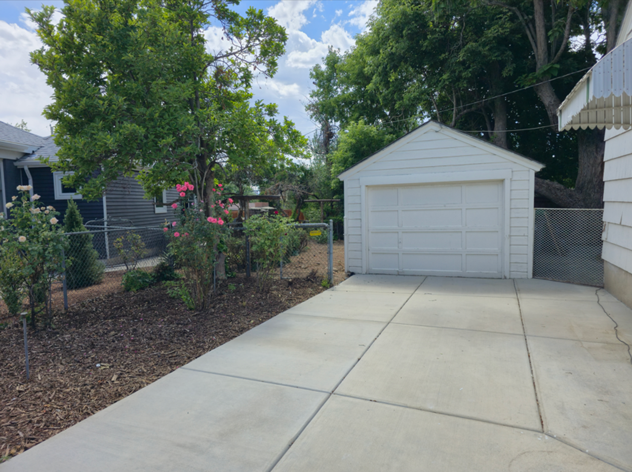 2772 S Yuma Cir - Photo 6 of 28