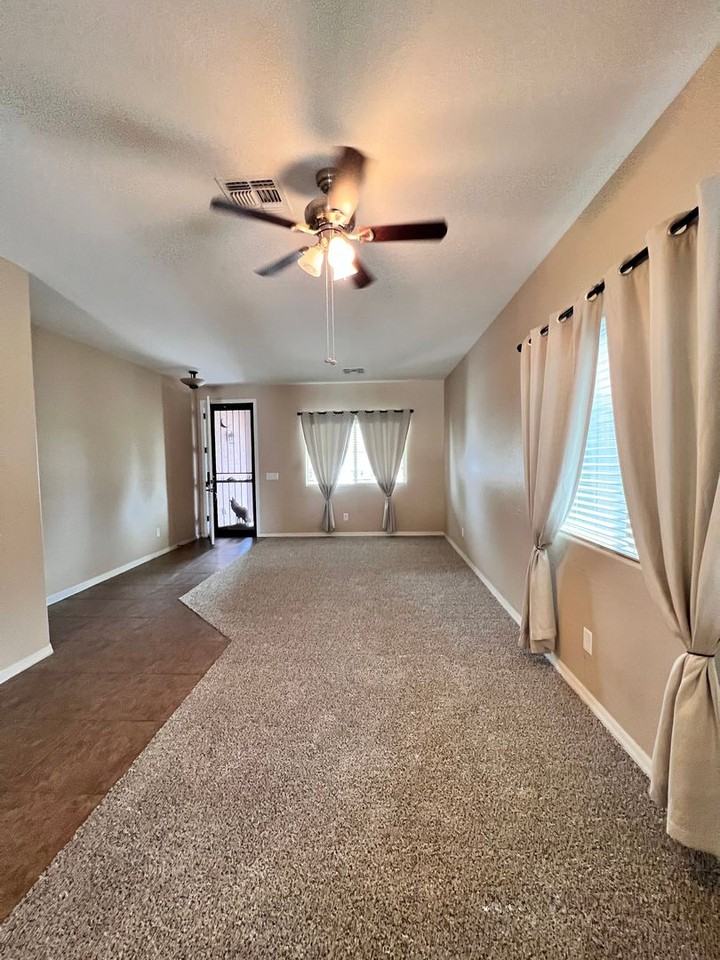 1418 W Crape Rd - Photo 3 of 37
