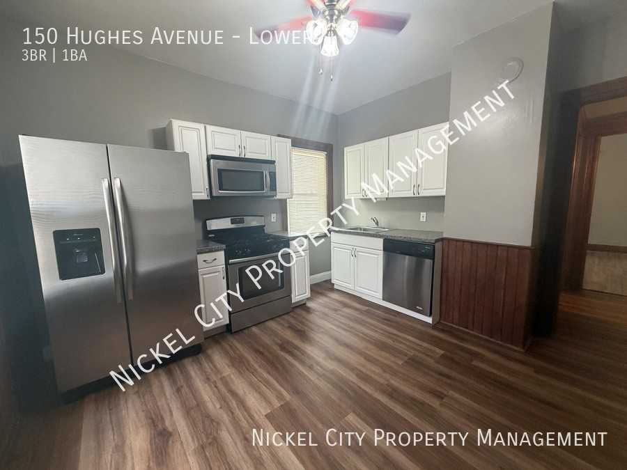 150 Hughes Ave - Photo 5 of 12
