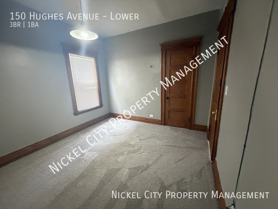 150 Hughes Ave - Photo 7 of 12