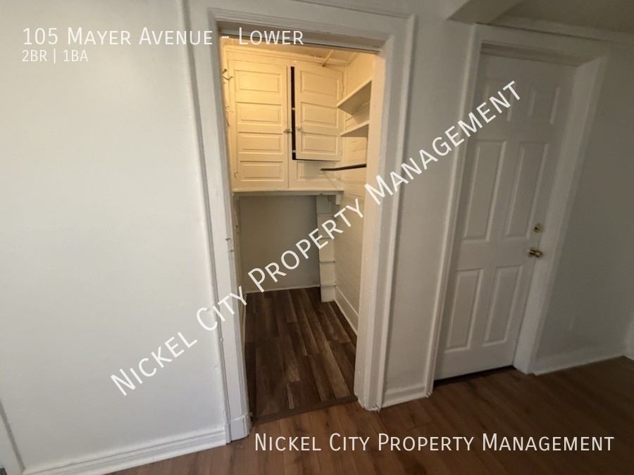 105 Mayer Ave - Photo 7 of 8