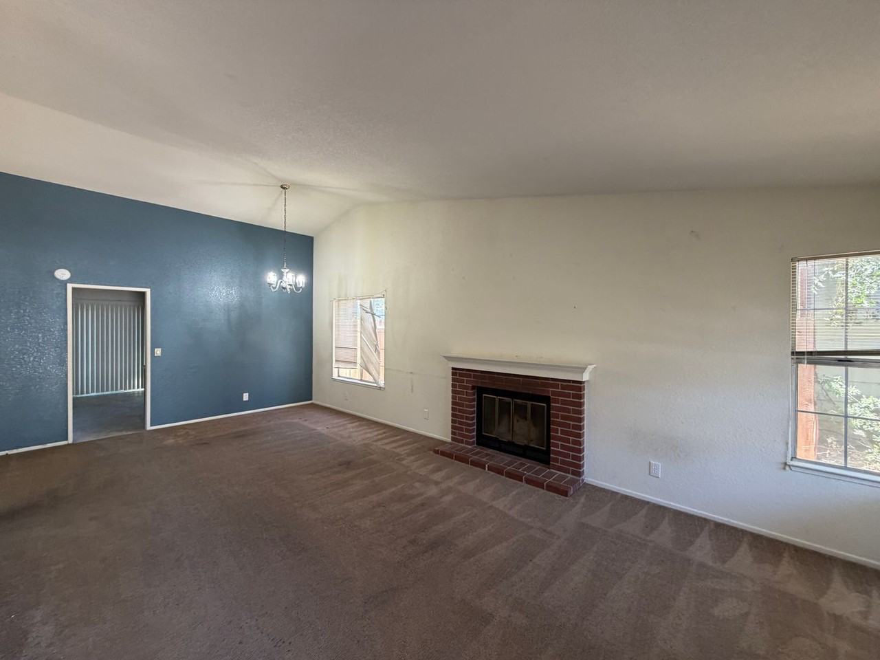 8608 Zircon Crest Ct - Photo 2 of 21