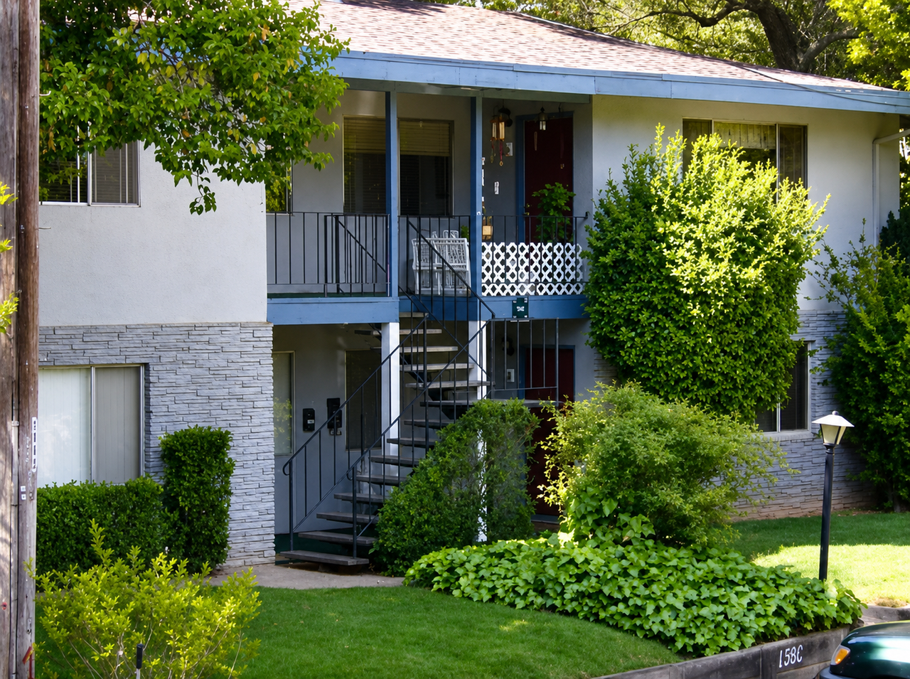 Park Oaks Apartments - Photo 2 of 2