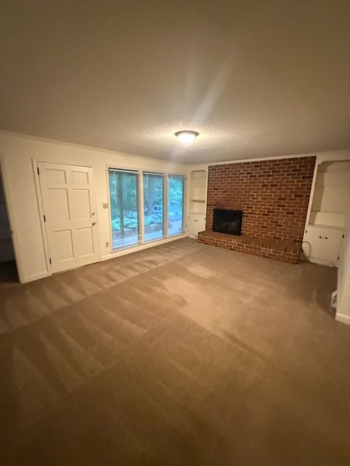 629 Mountain Rd #B - Photo 2 of 7