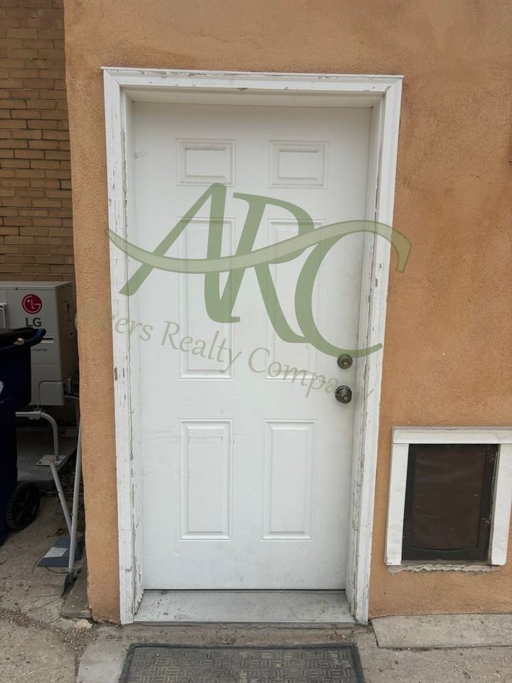 123 Van Buren St - Photo 2 of 16