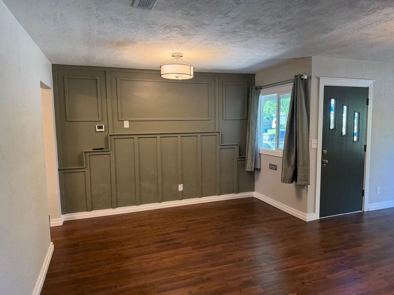 1331 G St - Photo 6 of 50