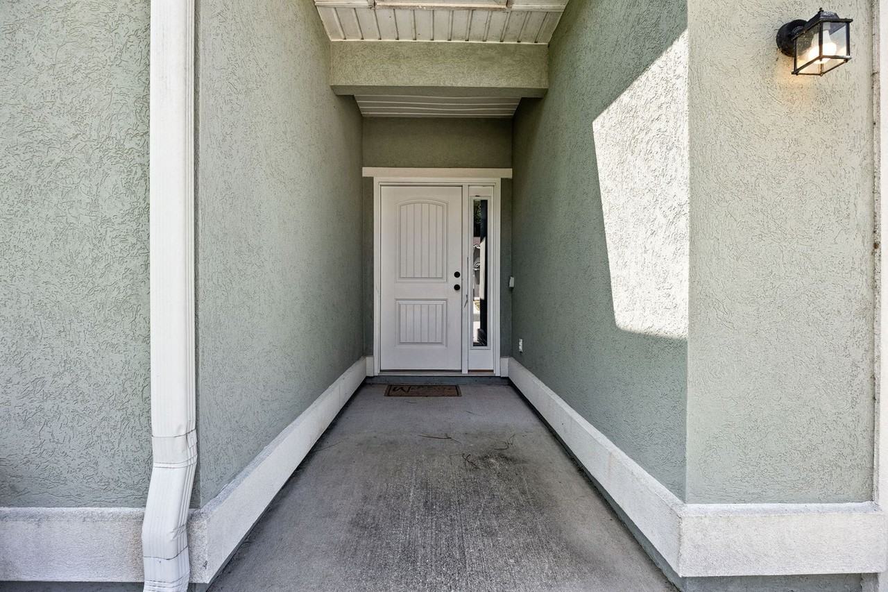 326 Gary Cir - Photo 6 of 37