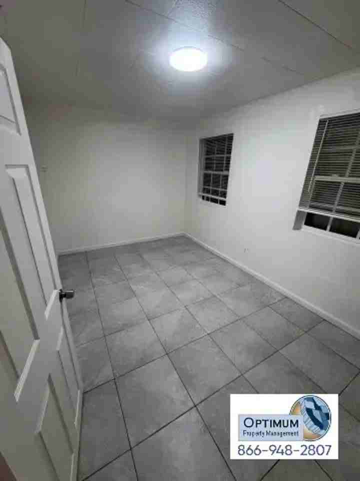 15755 Cottonwood St - Photo 5 of 17