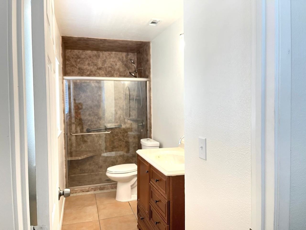 2698 San Anselmo Ave - Photo 5 of 27