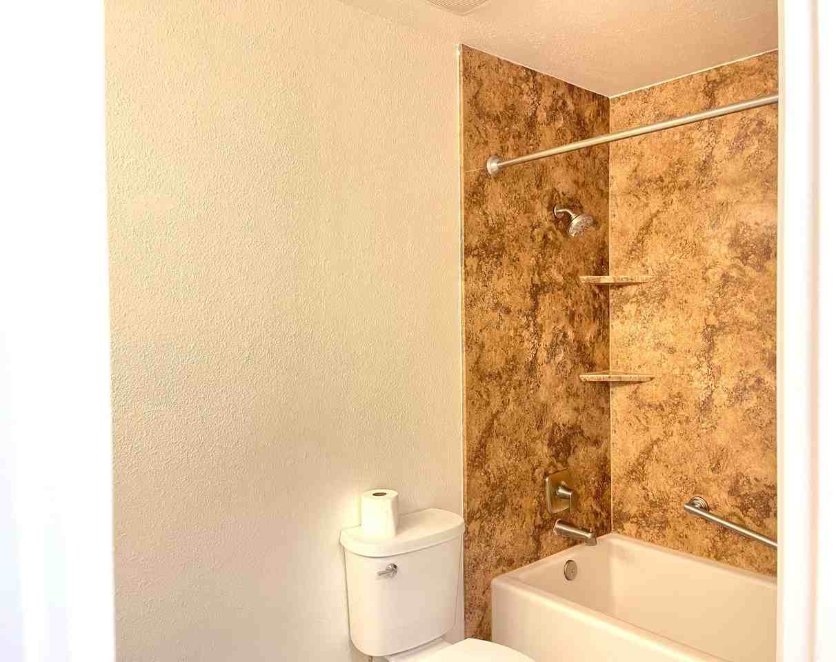 2698 San Anselmo Ave - Photo 7 of 27