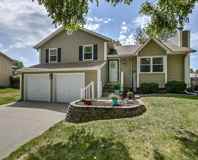 420 Se Onyx Dr - Photo 1 of 1