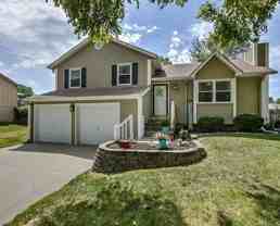 420 Se Onyx Dr - Photo 1 of 1