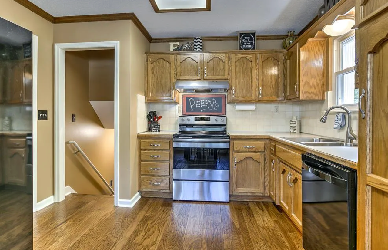 420 Se Onyx Dr - Photo 4 of 25