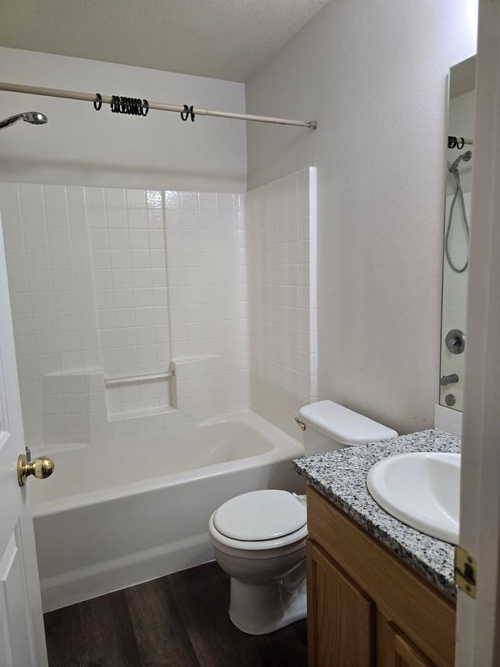 2911 Denise Ave - Photo 6 of 12